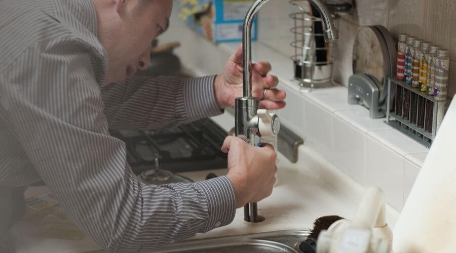 Professional Tankless Water Heater Installation in Breckenridge, MI